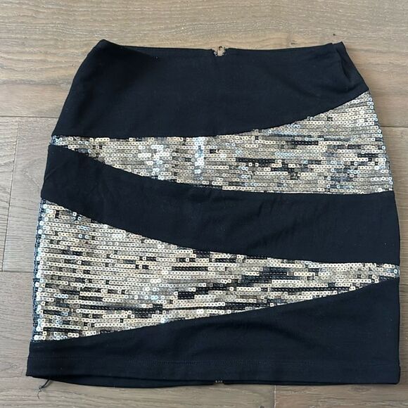 Sequin skirt - Picture 1 of 5